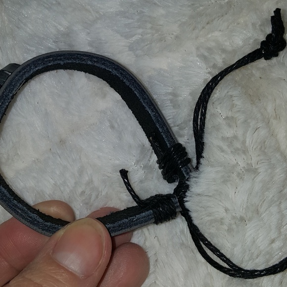 🚻unisex NWOT Christian Bracelet Cross - Picture 2 of 2